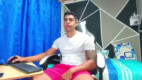 Astrom model independent online show from October 25, 12:55 am