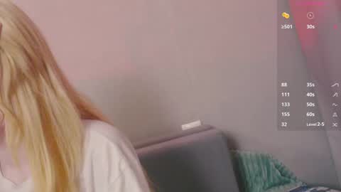 Bonnie online show from July 26, 7:11 pm