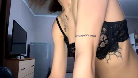 Asuna online show from April 10, 11:42 pm