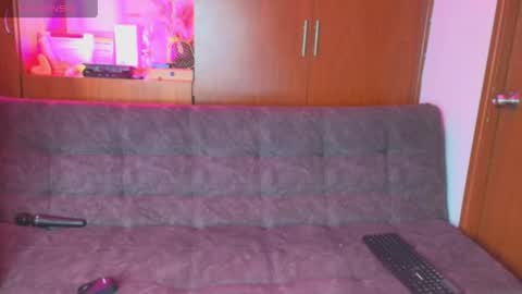 atenea_fit online show from April 25, 2:14 am