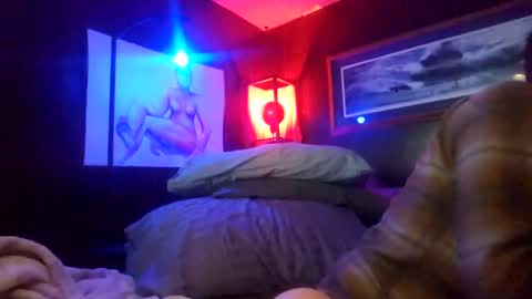 Snapshot of athandrew chatting on February 27, 9:18 am jonnyandrew online show from February 27, 9:18 am