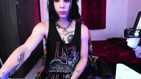 athenauwu online show from February 6, 5:00 am