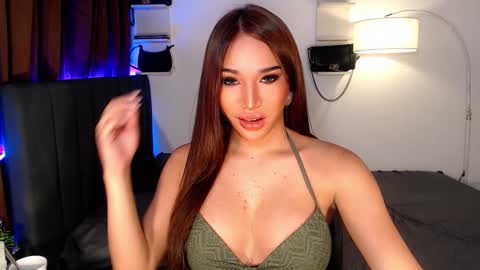 athisamore online show from January 29, 9:23 am