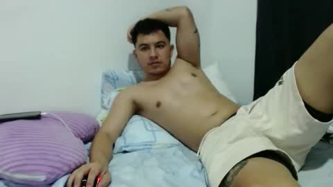 Robin online show from March 5, 7:34 pm