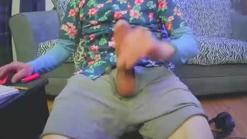 AUCHECKMEOUT online show from December 31, 3:12 am