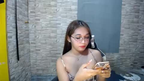 audre675219 online show from September 20, 3:48 pm