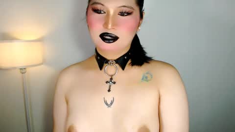 Audrey online show from May 30, 11:19 am