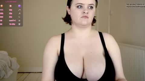 Audrey Jacq online show from October 19, 3:38 pm