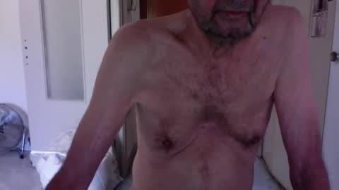 auguste688483 online show from May 22, 8:54 am