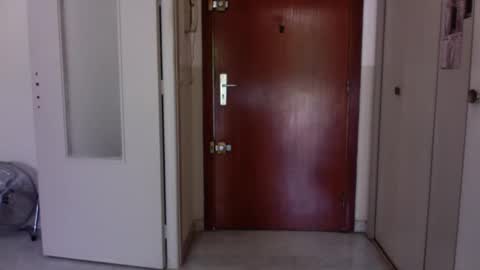 auguste688483 online show from April 20, 8:06 am