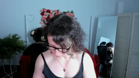 Aurelia online show from May 31, 6:45 am