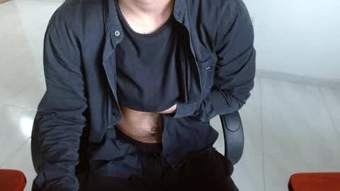 Aureliano online show from April 7, 10:45 pm