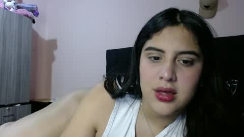 auroa_0785 online show from July 23, 4:15 pm
