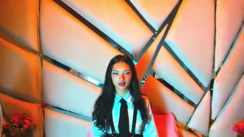 aurora online show from October 30, 5:46 pm