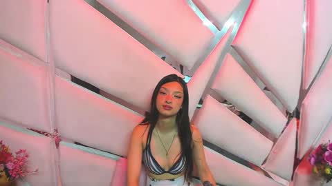 aurora online show from April 13, 4:00 pm