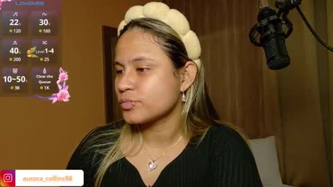 Snapshot of aurora_collins08 chatting on February 25, 3:31 pm aurora_collins08 online show from February 25, 3:31 pm