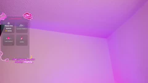 aurora_divine online show from April 14, 7:06 pm