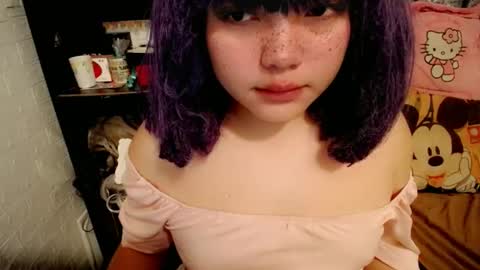 cute online show from March 7, 1:20 am