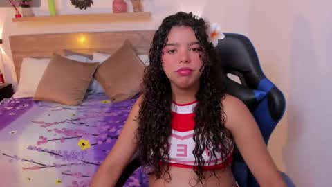 Snapshot of aurora_rodriguez chatting on October 22, 12:51 pm aurora_rodriguez online show from October 22, 12:51 pm