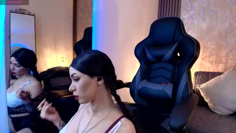 Aurora online show from March 14, 12:58 am