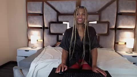 Ariana online show from November 18, 8:23 pm