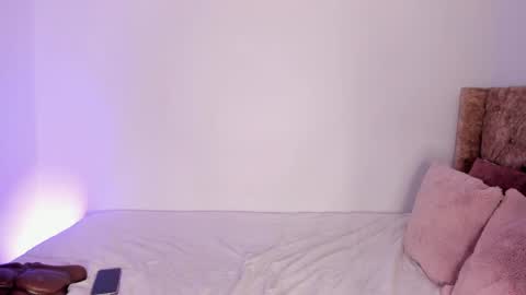 ...  ... online show from May 14, 11:25 pm