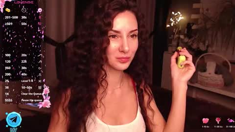 Aurora online show from October 31, 3:34 pm