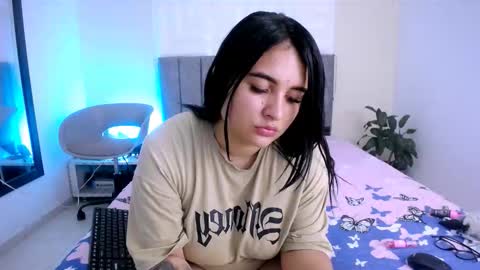 INSTAGRAM AURORA MCRY online show from February 28, 3:54 am