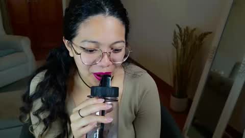 Aurora online show from October 19, 9:41 pm