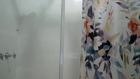 Milf4u online show from December 17, 11:39 am