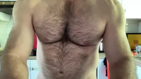 AussieMuscleDad online show from June 1, 3:41 am