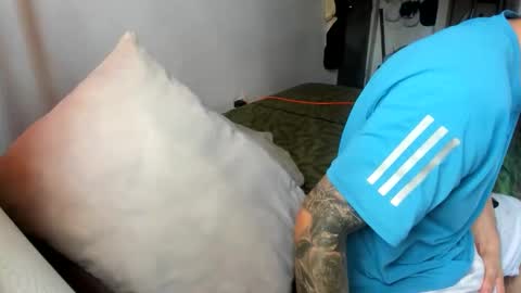 austin1119a online show from April 20, 6:11 pm