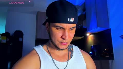 A online show from April 23, 12:51 am