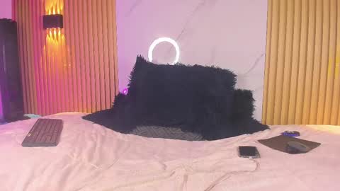 Snapshot of austin_rouse chatting on October 2, 9:35 pm austin_rouse online show from October 2, 9:35 pm