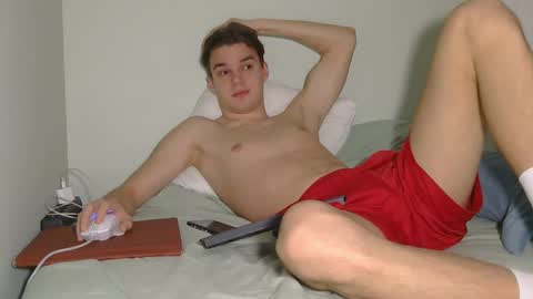 Auston 3 online show from February 8, 6:01 pm