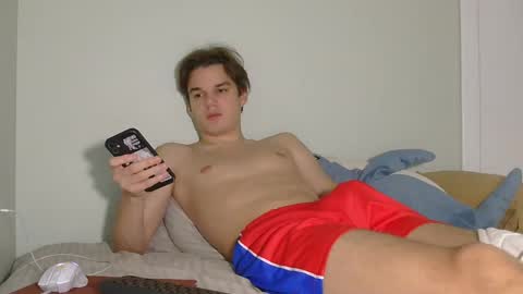 Auston 3 online show from December 20, 9:28 pm