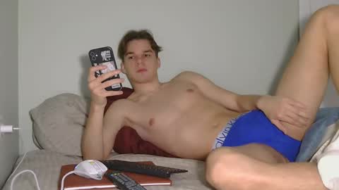 Auston 3 online show from January 28, 12:26 am