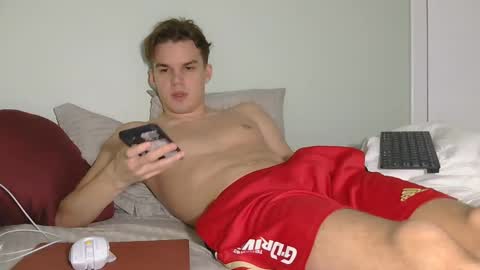 Auston 3 online show from January 22, 7:03 pm