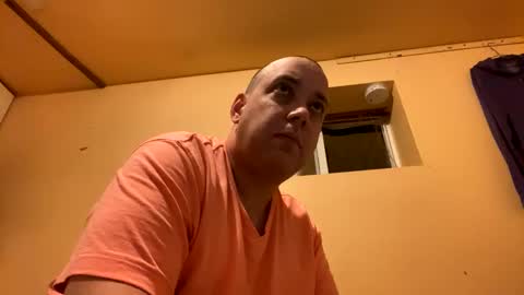 Snapshot of auz1812 chatting on January 1, 9:17 am Auz online show from January 1, 9:17 am