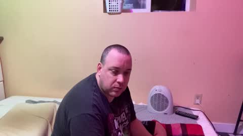 Snapshot of auz1812 chatting on November 10, 11:02 am Auz online show from November 10, 11:02 am