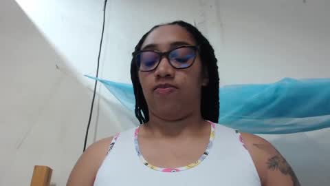 Snapshot of ava_f0xy chatting on January 24, 3:32 am Ava Jordana online show from January 24, 3:32 am