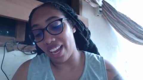 Snapshot of ava_f0xy chatting on January 28, 10:23 pm Ava Jordana online show from January 28, 10:23 pm