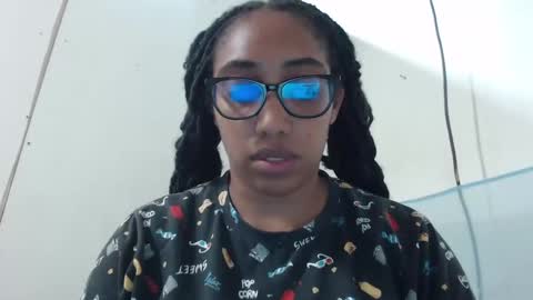 Snapshot of ava_f0xy chatting on February 7, 3:24 am Ava Jordana online show from February 7, 3:24 am