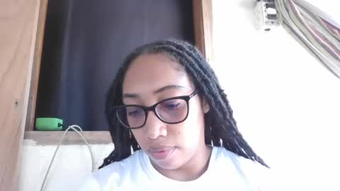 Snapshot of ava_f0xy chatting on February 15, 5:50 pm Ava Jordana online show from February 15, 5:50 pm