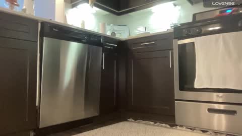 Ava . Support my channel by using my affiliate link to make your account  Thanks  online show from March 1, 4:54 pm