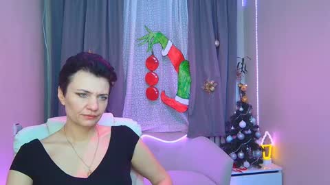 avasaturnian online show from January 11, 7:58 am