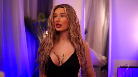 Carina online show from March 5, 10:54 pm