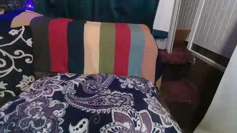 raven blue online show from October 29, 12:51 pm