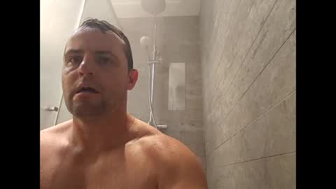 averagejoe2025 online show from May 26, 2:06 am
