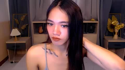 Avery online show from November 9, 7:16 pm